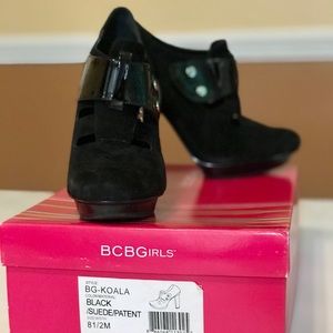Black Suede BCBGirls koala style size 8.5